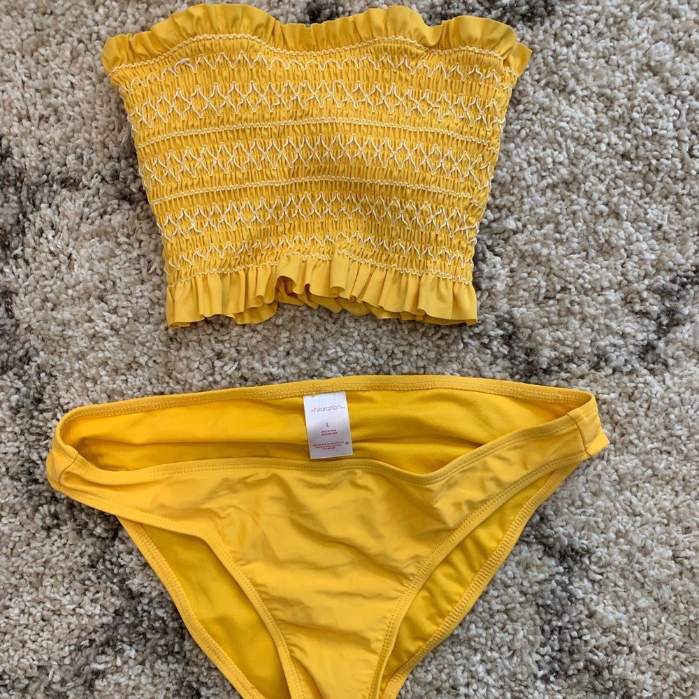 Xhilaration yellow bandeau bikini 💛
